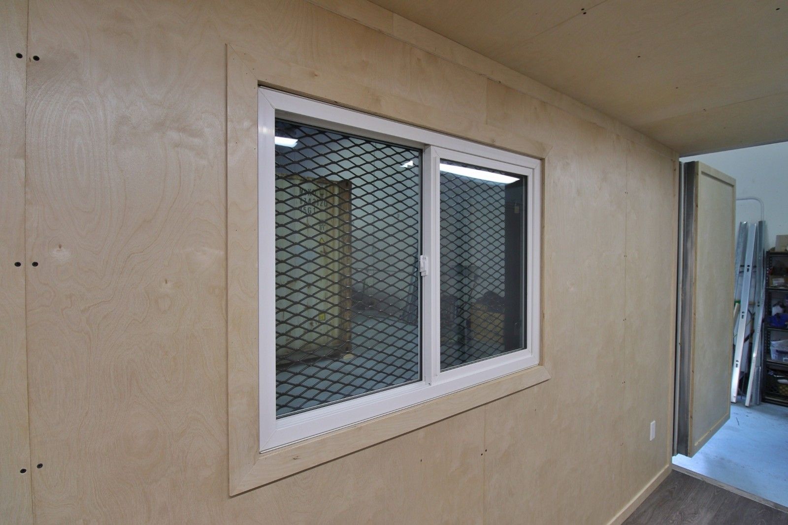 40&rsquo; Office CUBE &ndash; Wood Finished - Container Express Services PTY LTD