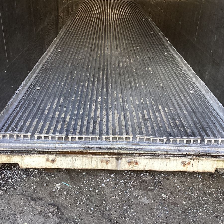 40&rsquo;HC Non-Working Reefer (DMG) - Container Express Services PTY LTD